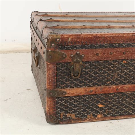 goyard aine trunk|E. GOYARD AINE FITTED TRAVELING TRUNK. .